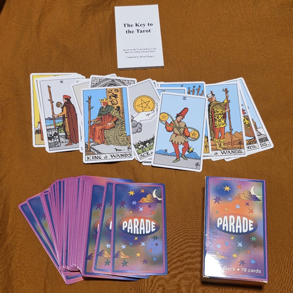 Parade 78 Card Tarot Deck With Box & Instruction Booklet EUC